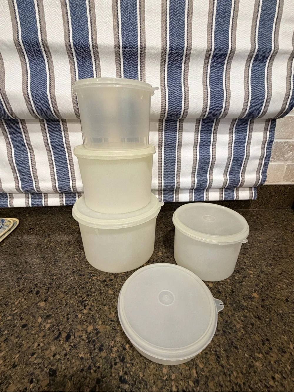 Vintage Tupperware – set of 5 stacking containers with lids.